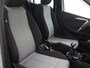 Opel Corsa 1.2 Turbo Edition | Remote services | Parkeersensoren | Apple Car Play | Automatisch dimmende binnenspiegel |