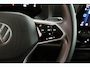 Volkswagen ID. Buzz Cargo 77 kWh 204pk SOH 98% Trekhaak Navigatie Stoelverwarming Adaptive Cruise Control Bijrijdersbank Climate control