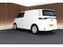 Volkswagen ID. Buzz Cargo 77 kWh 204pk SOH 98% Trekhaak Navigatie Stoelverwarming Adaptive Cruise Control Bijrijdersbank Climate control
