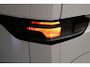 Volkswagen ID. Buzz Cargo 77 kWh 204pk SOH 98% Trekhaak Navigatie Stoelverwarming Adaptive Cruise Control Bijrijdersbank Climate control