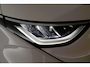 Volkswagen ID. Buzz Cargo 77 kWh 204pk SOH 98% Trekhaak Navigatie Stoelverwarming Adaptive Cruise Control Bijrijdersbank Climate control