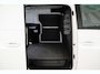 Volkswagen ID. Buzz Cargo 77 kWh 204pk SOH 98% Trekhaak Navigatie Stoelverwarming Adaptive Cruise Control Bijrijdersbank Climate control