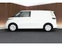 Volkswagen ID. Buzz Cargo 77 kWh 204pk SOH 98% Trekhaak Navigatie Stoelverwarming Adaptive Cruise Control Bijrijdersbank Climate control