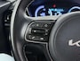 Kia Niro EV e-Niro DynamicLine 64 kWh SOH 99.2 GRATIS Afleverpakket! | Achteruitrijcamera | Apple Carplay/Android Auto|telefoonintegratie premium | Cruise control adaptief met Stop&Go en stuurhulp
