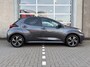 Toyota Yaris 1.5 Hybrid 115 Dynamic|Apple CarPlay/Android Auto|Camera|Parkeersensoren|Stoelverw|Stuurverw|Dodehoekdet|Adapt.cruise