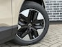 Volvo EX30 P3 Plus Europa 51 kWh | Verwarmde voorstoelen en stuurwiel | Elektrisch verstelbare voorstoelen | Adaptive Cruise | BLIS | Parkeercamera | Harman/Kardon |