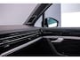 Volkswagen Touareg 3.0 TSi eHybrid 4MOTION R 462pk DSG Automaat, Trekhaak, Panoramadak, Luchtvering, DYN-audio, Servosluiting, Stoelverwarming, Stuurverwarming, 360 camera, Head-up display, Navigatie, App-connect, LED koplampen