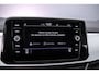 Volkswagen T-Roc 1.0 TSI Life 110pk, Adaptive cruise control, Trekhaak, Climate control, Parkeersensoren, LED koplampen, App-connect, DAB-radio