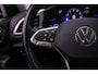 Volkswagen T-Roc 1.0 TSI Life 110pk, Adaptive cruise control, Trekhaak, Climate control, Parkeersensoren, LED koplampen, App-connect, DAB-radio