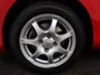 Toyota Yaris 1.5 Hybrid Active | Dealer onderhouden | Climate Control | Cruisse Control | achteruitrijcamera | 15" Velgen