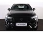 Volvo XC60 T6 Recharge AWD Plus Black Edition - Panorama/schuifdak - IntelliSafe Assist & Surround - 360º Camera - Harman Kardon audio - Verwarmde voorstoelen, stuur & achterbank - Parkeersensoren voor & achter - Elektr. bedienb. voorstoelen met geheugen - Head up display - Draadloze tel. lader - Extra getint glas - 21' LMV