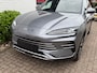 BYD Seal U 1.5 DM-i FWD Comfort/ Grote accu met 125 km range/ Panoramadak/ / DAB/ Apple Carplay/ Keyless entry/ Stoel + stuur verwarming/ 360 Graden camera