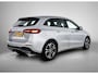 Mercedes-Benz B-klasse 250 e Plug-In Hybride | Trekhaak | Ledkoplampen | Parkeerpakket met achteruitrijcamera | EASY PACK achterklep | Stoelverwarming. Inclusief 24 maanden Mercedes-Benz Certified garantie voor Europa.