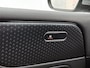 Mercedes-Benz B-klasse 250 e Plug-In Hybride | Trekhaak | Ledkoplampen | Parkeerpakket met achteruitrijcamera | EASY PACK achterklep | Stoelverwarming. Inclusief 24 maanden Mercedes-Benz Certified garantie voor Europa.