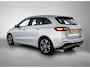 Mercedes-Benz B-klasse 250 e Plug-In Hybride | Trekhaak | Ledkoplampen | Parkeerpakket met achteruitrijcamera | EASY PACK achterklep | Stoelverwarming. Inclusief 24 maanden Mercedes-Benz Certified garantie voor Europa.