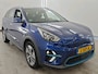 Kia Niro EV E-Niro 64 kWh 204pk DynamicLine | SOH 100% | Warmtepomp | Fase 3 | Half Leder/Stof | ACC | Navi | CarPlay | Camera | PDC | 17"