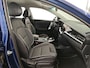 Kia Niro EV E-Niro 64 kWh 204pk DynamicLine | SOH 100% | Warmtepomp | Fase 3 | Half Leder/Stof | ACC | Navi | CarPlay | Camera | PDC | 17"