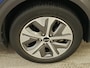 Kia Niro EV E-Niro 64 kWh 204pk DynamicLine | SOH 100% | Warmtepomp | Fase 3 | Half Leder/Stof | ACC | Navi | CarPlay | Camera | PDC | 17"