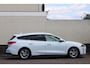 Ford Focus Wagon 1.0 EcoBoost Trend Edition Business | Adaptieve cruise | Trekhaak | Parkeersensoren voor + achter | Navigatie