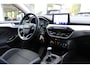 Ford Focus Wagon 1.0 EcoBoost Trend Edition Business | Adaptieve cruise | Trekhaak | Parkeersensoren voor + achter | Navigatie