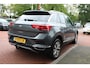 Volkswagen T-Roc 1.5 TSI Aut.*Sport* | Trekhaak | Carplay | Stoelverwarming | Adaptieve Cruise & Climate Control | Camera | PDC | Privacy | Navigatie | Bluetooth |