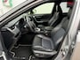 Toyota RAV4 2.5 Hybrid 218pk CVT Bi-Tone/ Alarm klasse 3/ Afneembare trekhaak/ All season banden/ Apple Carplay/ Adaptieve cruise/ 1 Eigenaar/ Origineel NL/ NAP