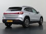 Mercedes-Benz EQA 250 Business Solution Luxury 67 kWh | AMG | Night | Trekhaak | Panoramadak | Headup |