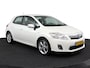 Toyota Auris 1.8 Full Hybrid Executive | Half leder | Navigatie | parkeer sensoren |