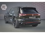 Volkswagen Touareg 3.0 TSi eHybrid 4MOTION R Edition MASSAGE | STOELVERWARMING & VERKOELING | ADAPTIVE CRUISE | SFEERVERLICHTING | TEKHAAK |