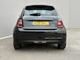 Fiat 500 La Prima 42 kWh / SOH 94% / Apple Carplay/Android Auto / Achteruitrijcamera / Adaptieve Cruise Control / Lichtmetalen Velgen 17" / Navigatie / 3-fase / Snelladen /