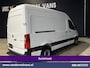 Mercedes-Benz Sprinter 317 CDI 170pk 9G-Tronic Automaat L2H2 Euro6 Airco | Camera | Navigatie | Adaptieve Cruisecontrol | LED Chauffeursstoel, Stoelverwarming, Parkeersensoren, Bijrijdersbank