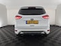 Ford Kuga 1.6 Titanium Individual Bodystyling Pack AWD Aut. *LEATHER-FABRIC | XENON | SONY-AUDIO | HEATED-COMFORTSEATS | NAVI-FULLMAP | KEYLESS | CAMERA | PRIVACY-GLASS | ECC | PDC | CRUISE | TOWBAR | 18''ALU*