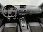 Audi RS3 A3 Sportback 2.5 TFSI quattro | Navigatie | 19 Inch Velgen | Panorama dak | Airco | Parkeersensoren | Stoelverwarming | Leder |