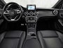 Mercedes-Benz CLA 200 AMG Sport 156Pk Automaat (PANORAMADAK, GROOT NAVI, LEDER, STOELVERWARMING, SPORTSTOELEN, PARKEERSENSOREN, CRUISE, NIEUWSTAAT)