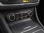 Mercedes-Benz CLA 200 AMG Sport 156Pk Automaat (PANORAMADAK, GROOT NAVI, LEDER, STOELVERWARMING, SPORTSTOELEN, PARKEERSENSOREN, CRUISE, NIEUWSTAAT)