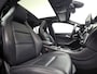 Mercedes-Benz CLA 200 AMG Sport 156Pk Automaat (PANORAMADAK, GROOT NAVI, LEDER, STOELVERWARMING, SPORTSTOELEN, PARKEERSENSOREN, CRUISE, NIEUWSTAAT)