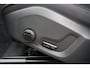 Volvo XC60 2.0 T6 Plug-in hybrid AWD Essential | Gratis trekhaak | Extra getint glas | Driver Assist | Climate line | 19" | All Season Banden | Charcoal Hemelbekleding | Park Assist Voor en Achter |