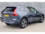Volvo XC60 2.0 T6 Plug-in hybrid AWD Essential | Gratis trekhaak | Extra getint glas | Driver Assist | Climate line | 19" | All Season Banden | Charcoal Hemelbekleding | Park Assist Voor en Achter |