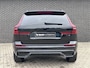 Volvo XC60 2.0 T8 Plug-in hybrid AWD Ultra Black Edition | Panoramadak | Head-up | Bowers & Wilkins | Geperforeerd Leder