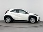 Toyota Aygo X Hybrid 115 play | Apple Carplay & Android Auto | Parkeercamera | Onderweg-naar-dealer*