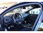 Renault Megane 1.8 RS 280pk | HANDBAK | LED | 18" LMV | 4WS |