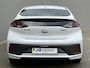 Hyundai Ioniq 1.6 GDi PHEV Premium Sky / Plug-in / Dealer Onderhouden / SOH 93,15% / Infinity Audio / Panorama/Schuifdak / All Season Banden / Navigatie / Camera / Android Auto/Apple Carplay / Cruise Control Adaptief / Stuur & Stoelverwarming /