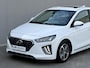 Hyundai Ioniq 1.6 GDi PHEV Premium Sky / Plug-in / Dealer Onderhouden / SOH 93,15% / Infinity Audio / Panorama/Schuifdak / All Season Banden / Navigatie / Camera / Android Auto/Apple Carplay / Cruise Control Adaptief / Stuur & Stoelverwarming /