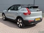 Volvo XC40 Single Motor Extended Range Plus 82 kWh / Dealer Onderhouden / 94.18% SOH / Elektrische Trekhaak / 1500KG Trekgewicht / Apple Carplay&Android Auto / Achteruitrij Camera /