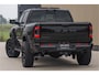 Dodge Ram TRX HELLCAT | 6.2 V8 712PK SUPERCHARGER | RODE STIKSELS | FULLY LOADED | CARBON | CREW CAB | DUBBELE CABINE | 5 PERSOONS | De specialist in Amerikaanse pick‑ups in Nederland en Europa.