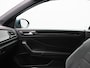 Volkswagen T-Roc Cabrio 1.5 TSi 150 Pk R-Line | Stoelverwarming | Adaptive Cruise | Matrix LED | Camera | Navigatie | Carplay | 17 Inch | 78.241 Km !!