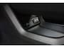 Toyota Urban Cruiser Dynamic 61 kWh Uit voorraad leverbaar | Stoel/Stuurverwarming | Dodehoekdetectie |