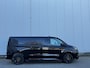 Ford Transit Custom 320 2.5 PHEV | L2 H1 | BLACK PLATINUM | DUBBEL CABINE | TREKHAAK | 360 CAMERA | ADAPTIEVE CRUISE | LEDEREN BEKLEDING | TREEPLANKEN | DUBBELE ZIJSCHUIFDEUREN | BOM VOL | €47.650 EX. BTW