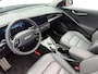 Kia Niro EV ExecutiveLine 64.8 kWh | Meest luxe uitvoering | Head up display | Stoelverwarming en ventilatie | Schuif/ Kantel dak | Cruise Control Adaptief | Carplay | Fabrieksgarantie t/m 4-2032 |