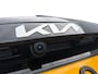 Kia Niro EV ExecutiveLine 64.8 kWh | Meest luxe uitvoering | Head up display | Stoelverwarming en ventilatie | Schuif/ Kantel dak | Cruise Control Adaptief | Carplay | Fabrieksgarantie t/m 4-2032 |